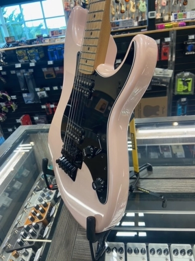 Squier Contemporary Stratocaster HH FR, Roasted Maple Fingerboard - Shell Pink Pearl 2